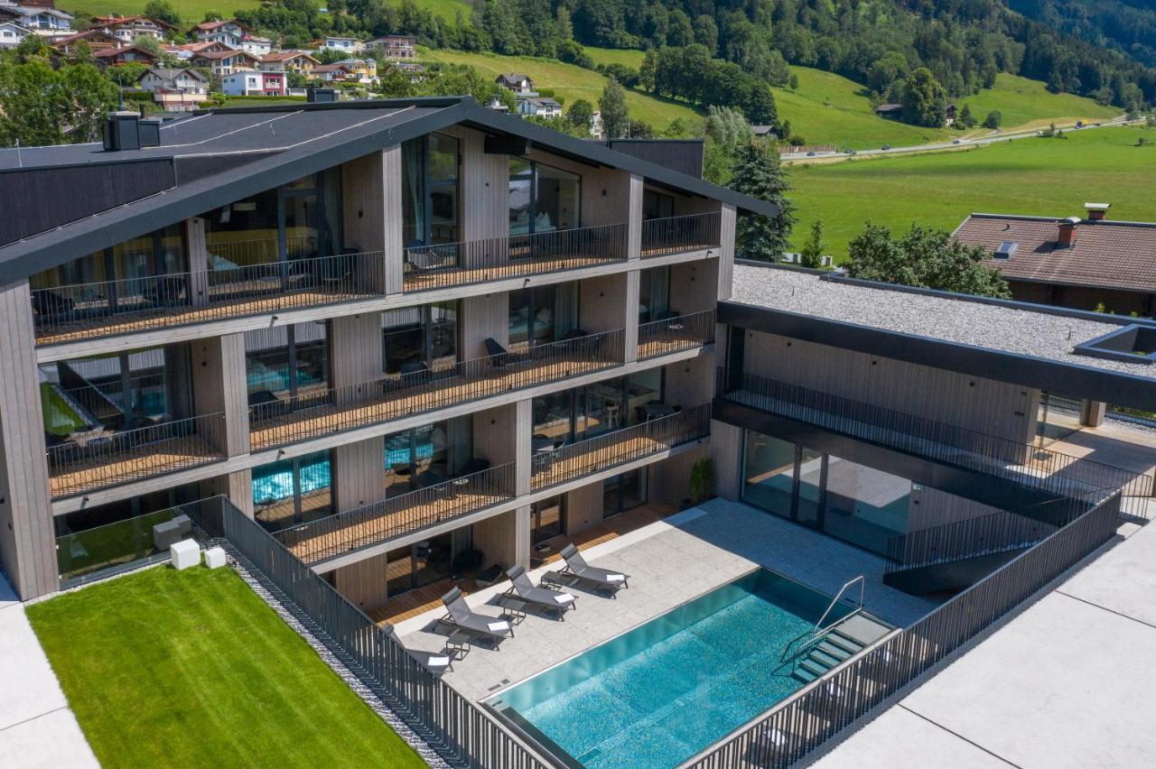 Emma Deluxe Aparthotel Ganzjaehrig Beheizter Aussenpool Piesendorf Buitenkant foto